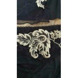 Zwart setje miriale luxury maat medium