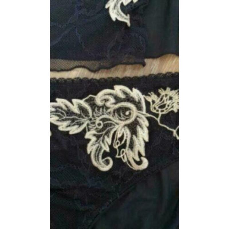 Zwart setje miriale luxury maat medium
