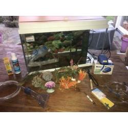 Juwel Aquarium met diverse toebehoren 70x30
