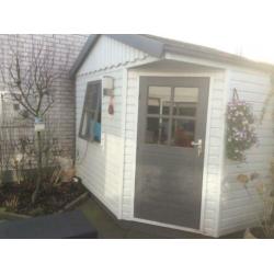 Tuinhuisje