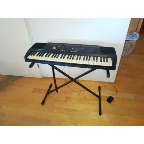 Roland E-16 intelligent synthesizer