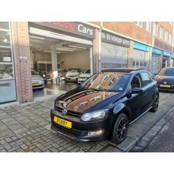 Compleet Auto Showroom garage ter overname hartje Rotterdam
