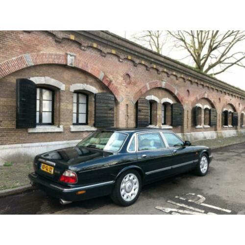 Daimler Super Eight 4.0 V8 LWB 1998 Groen
