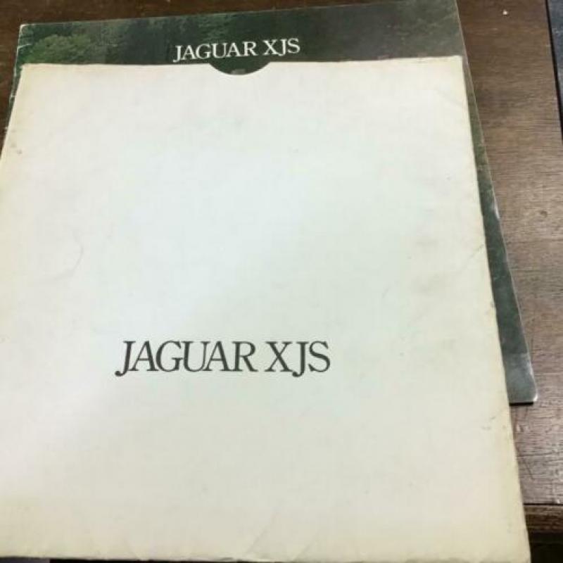Map met Jaguar XJS folder