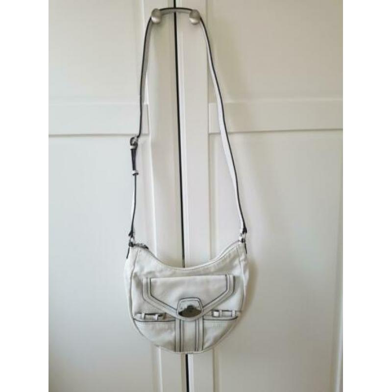 zgan GUESS OFFWHITE SCHOUDERTAS...zomer tip!?