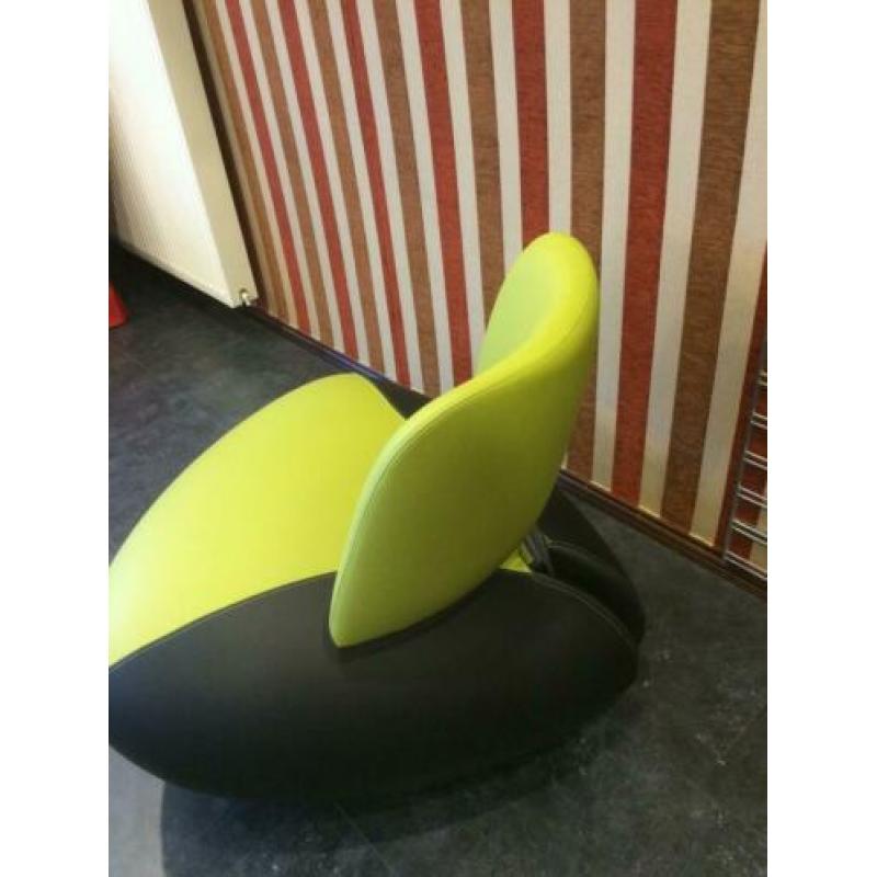 Twee Pallone pa fauteuils
