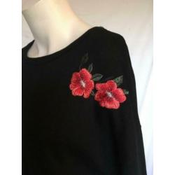 #330 Amisu geborduurde sweater maat xl