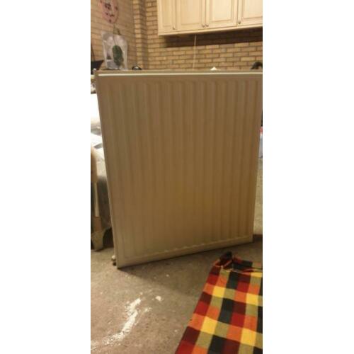 Verwarmings radiator redden 90x75x10