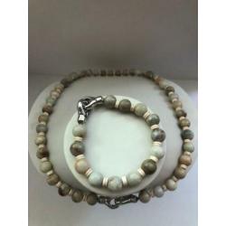 6503 Mooie ketting met bijpassend armband van Jade