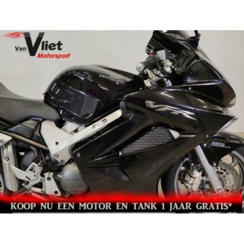 Prachtige Honda VFR 800 ABS zwart, zie foto's.! ( bj 2007)