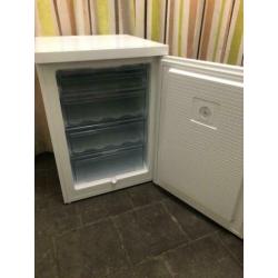 Bosch: Tafelmodel Vriezer, 4 Laden, Schoon en Goed!
