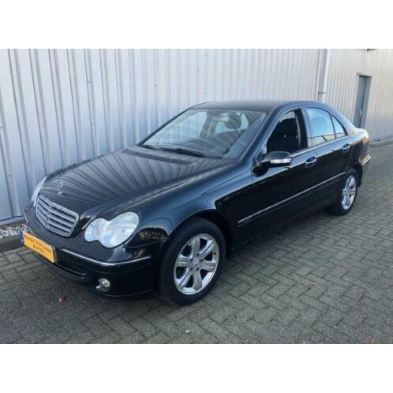 Mercedes-Benz C-klasse 200 CDI Elegance FACE-LIFT/NAVI-AF-FA