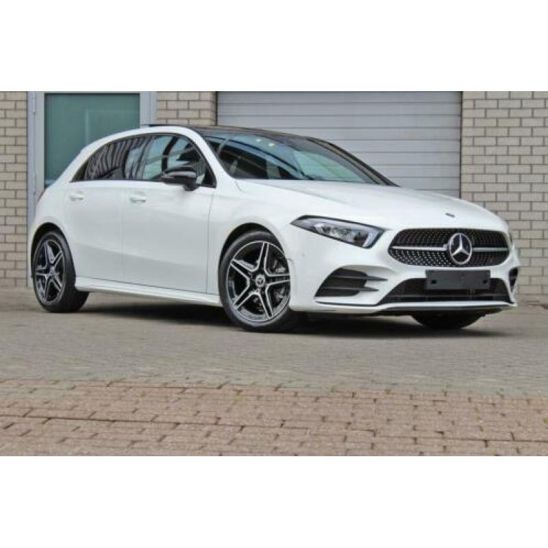 Mercedes A-Klasse A 200 AMG / Night / Panodak / widescreen