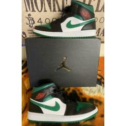 EU 42 - Air Jordan 1 Mid Pine Green/Green Toe