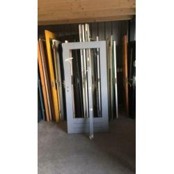 Hardhouten buitendeur 935*2015