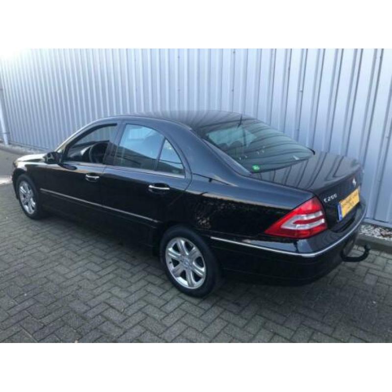 Mercedes-Benz C-klasse 200 CDI Elegance FACE-LIFT/NAVI-AF-FA
