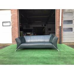 Donker groene leren ROLF BENZ '322 design' bank