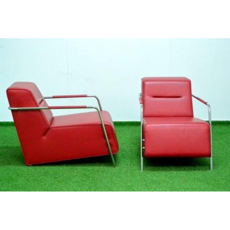 In NIEUWstaat 2 rode leren Topform design fauteuils