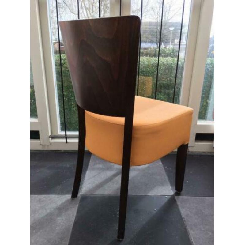 Okergeel horeca stoelen