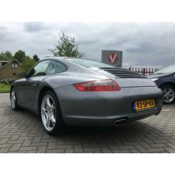 Porsche 911 3.6 Carrera 4