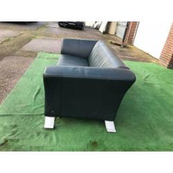 Donker groene leren ROLF BENZ '322 design' bank