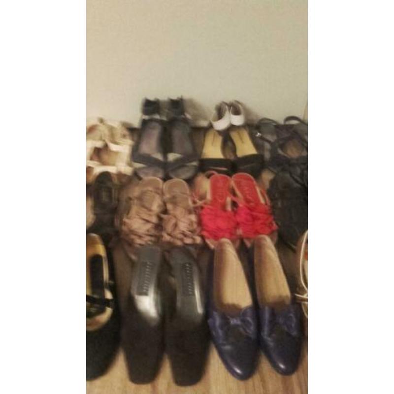 grote partij (merk) schoenen en (merk)laarzen