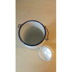 Melkbus en melkkan emaille
