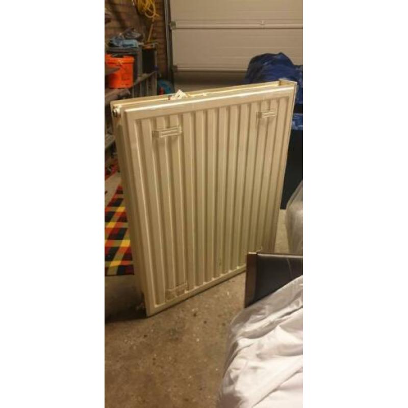 Verwarmings radiator redden 90x75x10