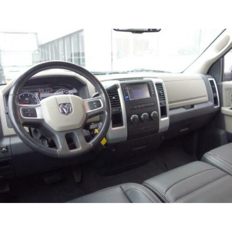 Dodge Ram 1500 5.7 V8 396pk *6-PERS* Vol leer Navi 4x4 Quad