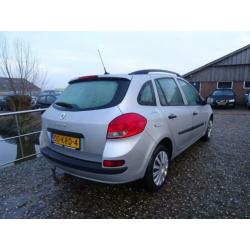 Renault Clio Estate 1.2-16V Special Line | Clima + Navi nu €