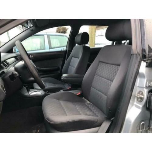 Audi A6 Avant 2.4 5V Advance 373.DKM AUTOMAAT ECC APK 19-02-
