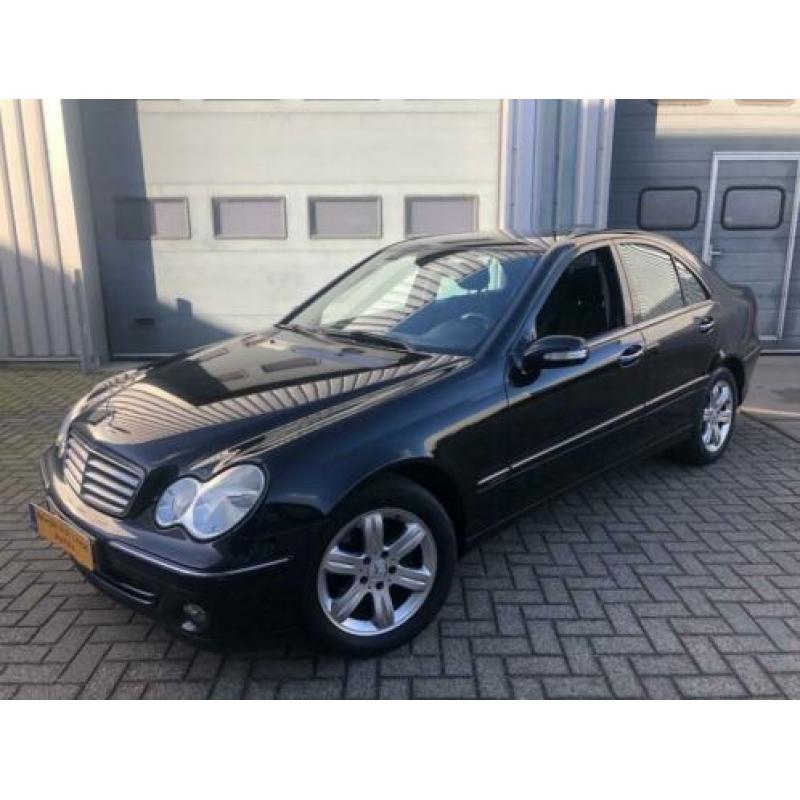 Mercedes-Benz C-klasse 200 CDI Elegance FACE-LIFT/NAVI-AF-FA