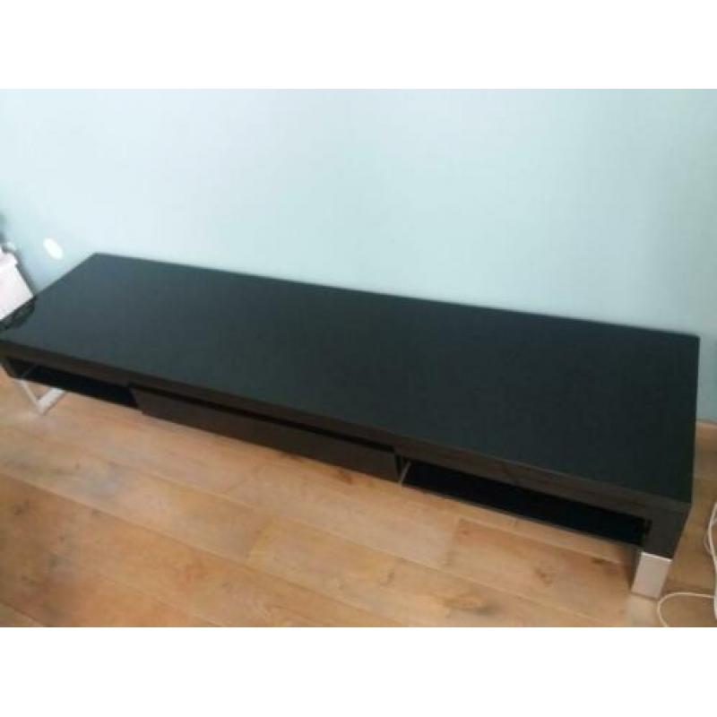 Zwart hoogglans tv-meubel