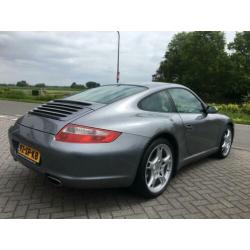 Porsche 911 3.6 Carrera 4