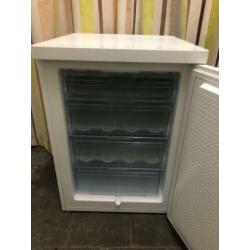 Bosch: Tafelmodel Vriezer, 4 Laden, Schoon en Goed!