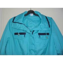 NIEUWE Regenjas / Tussenjas Dames Blauw. Maat 46.