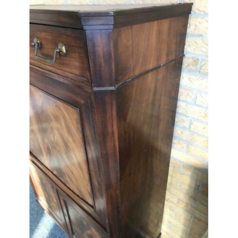 Mahonie klepsecretaire bureau voor €150,- moet weg