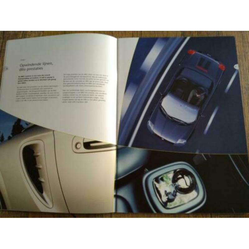 Toyota MR 2 folder uit 2003