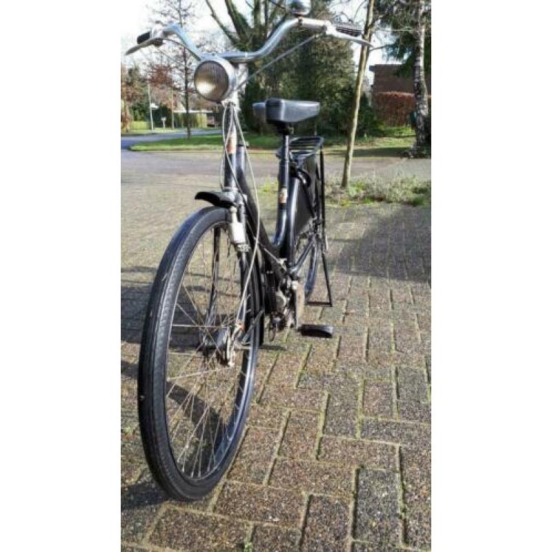Rijwiel met hulpmotor