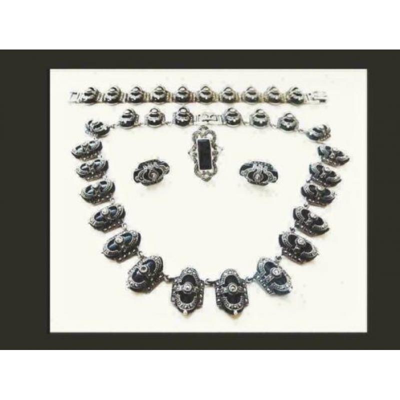 Bijzonder Zilveren Art-Deko 4 Stuks Set Onyx en Marcasiet!