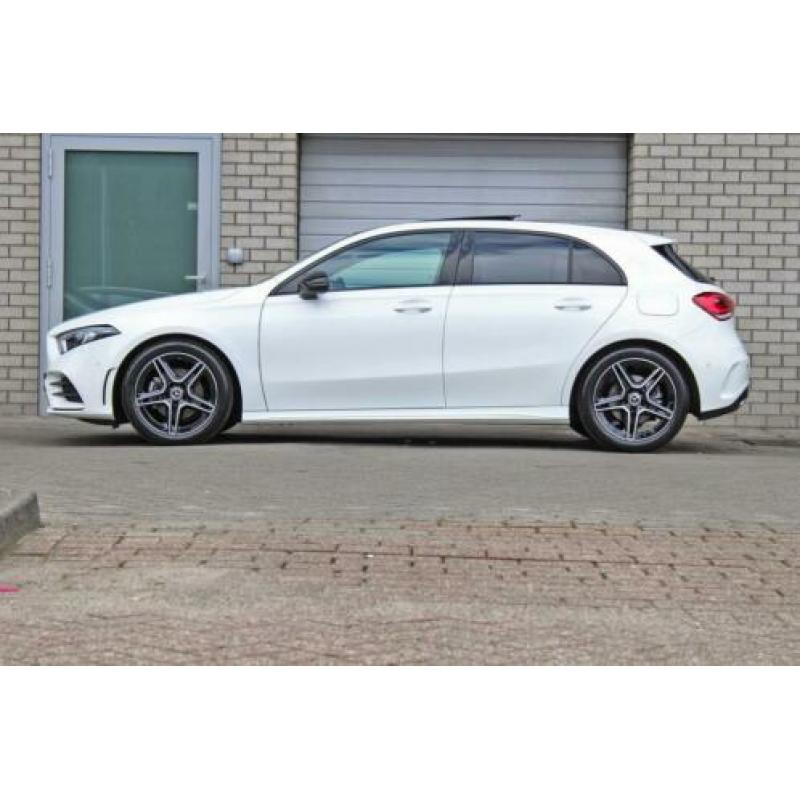 Mercedes A-Klasse A 200 AMG / Night / Panodak / widescreen