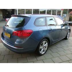 Opel Astra Sports Tourer 1.4 Turbo Berlin rijklaar