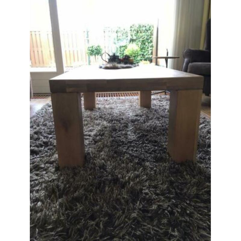 Mat eiken salontafel