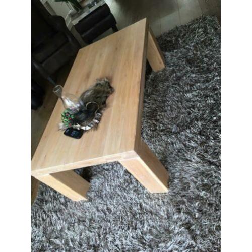 Mat eiken salontafel