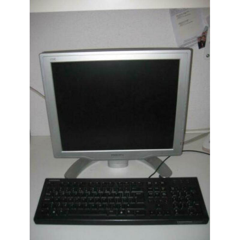 Philips Platte Monitor 17 Inch+Toetsenbord