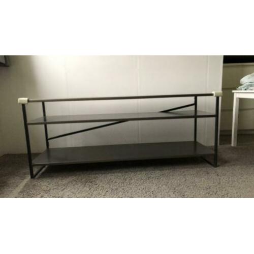 Stalen tv meubel