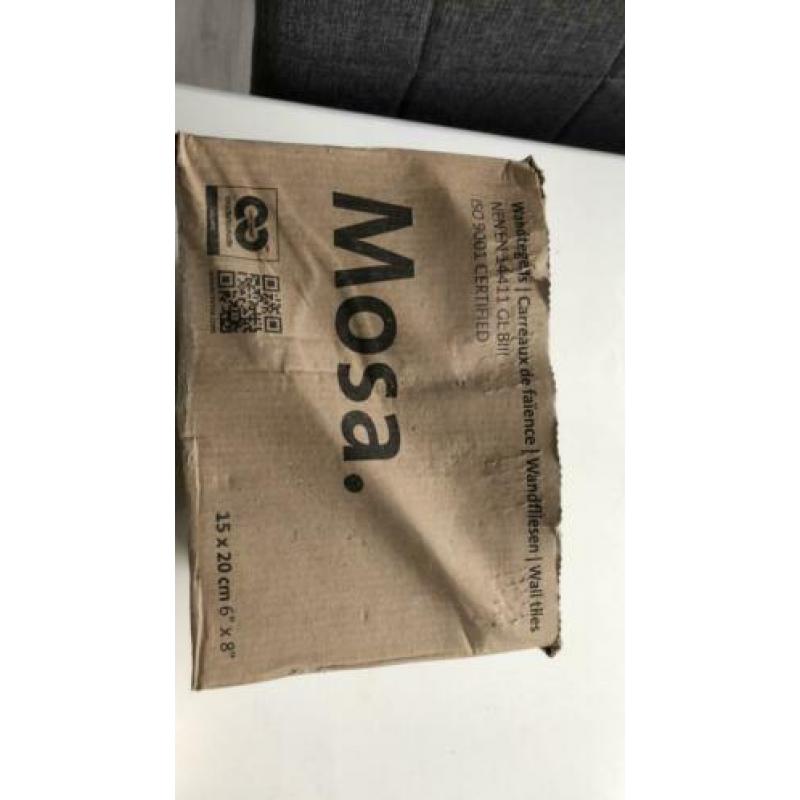 Mosa wandtegels nieuw 15x20 cm. 50 wit 10 grijs