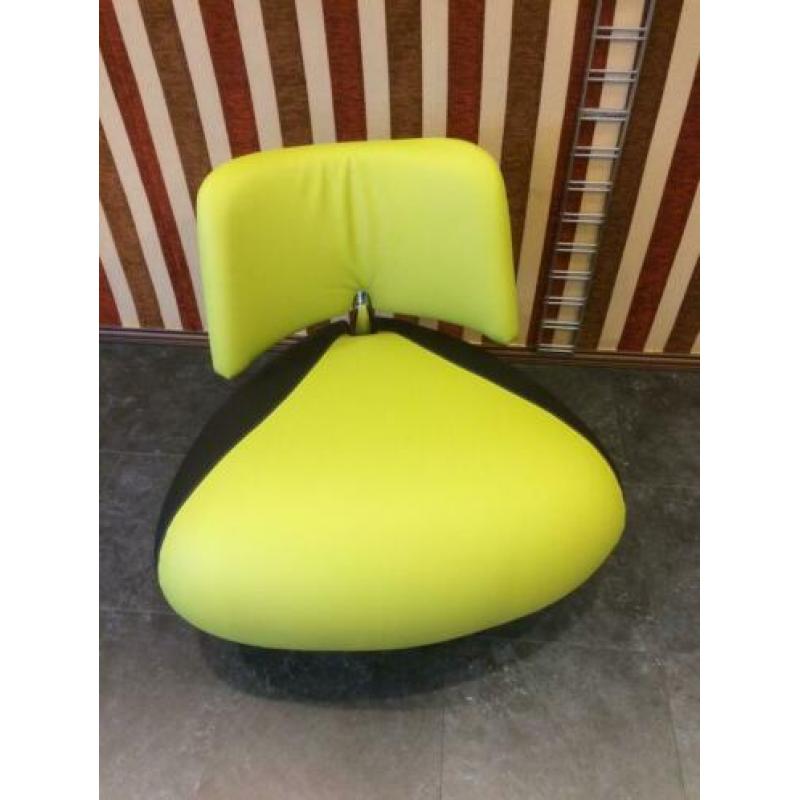 Twee Pallone pa fauteuils