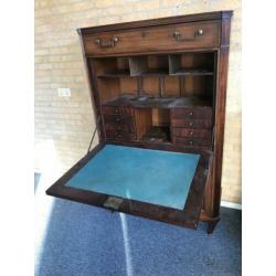 Mahonie klepsecretaire bureau voor €150,- moet weg