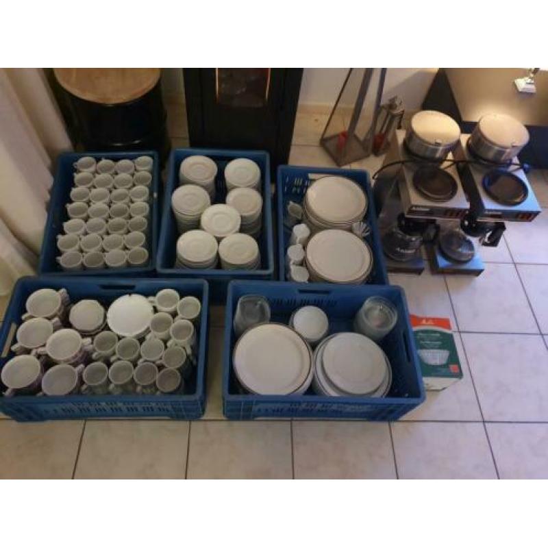 Partij keuken servies